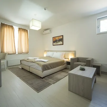 Pensión Otava Lux 4*